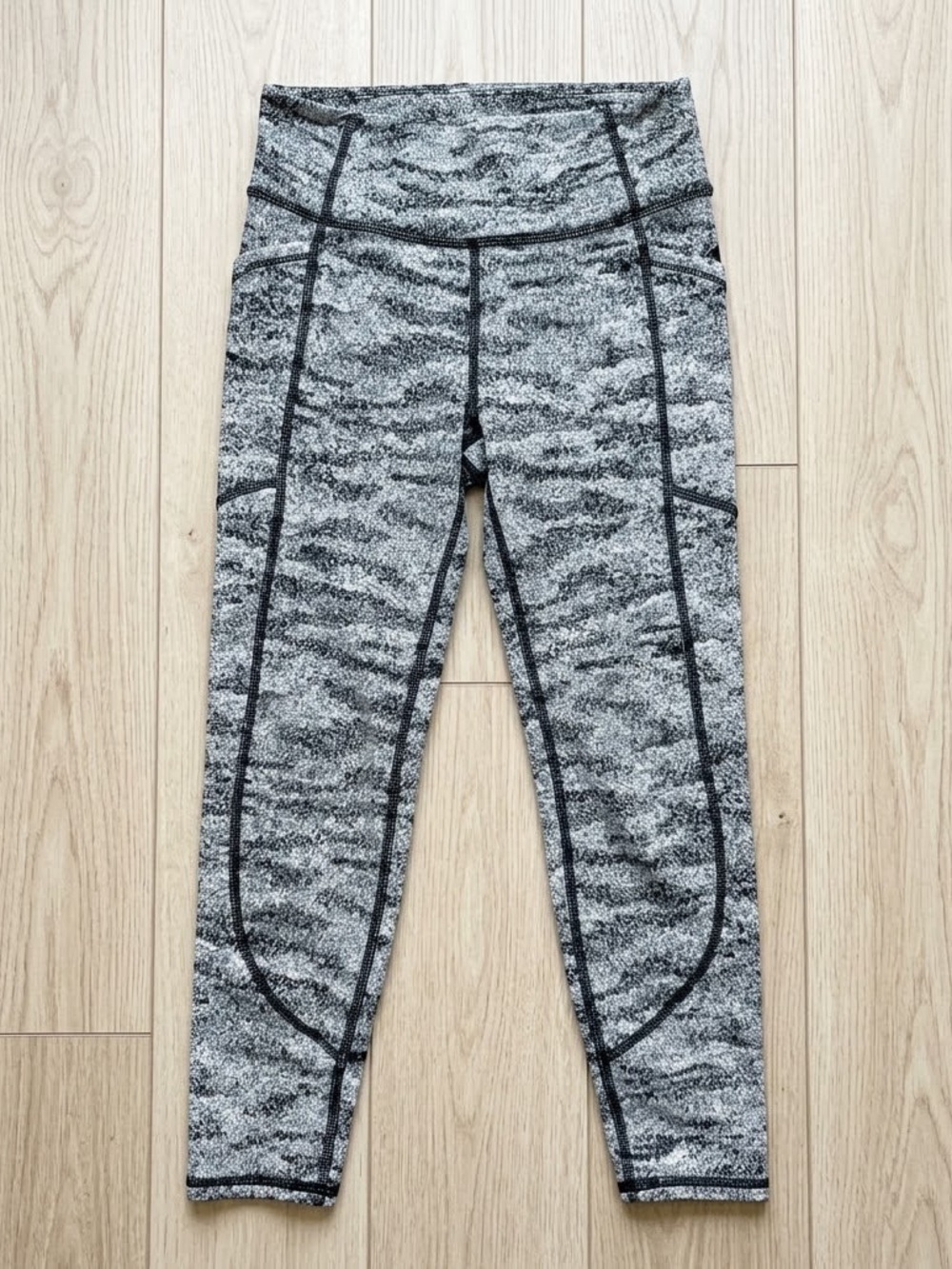 all in motion Heathered Gray Patterned Kids Leggings